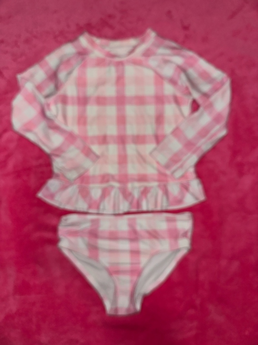 crown & ivy Pink and White Plaid Girls Rash Guard Set
